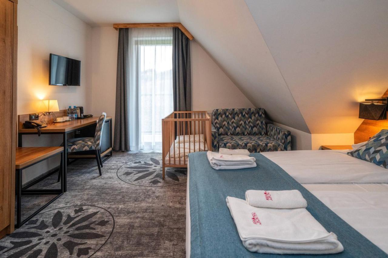 Malinowy Potok Hotel Bialka Tatrzanska Luaran gambar